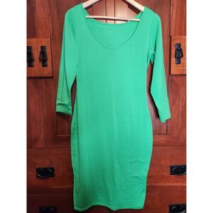 Vestidos Green Body Con Dress Scooped Neckline Size Large